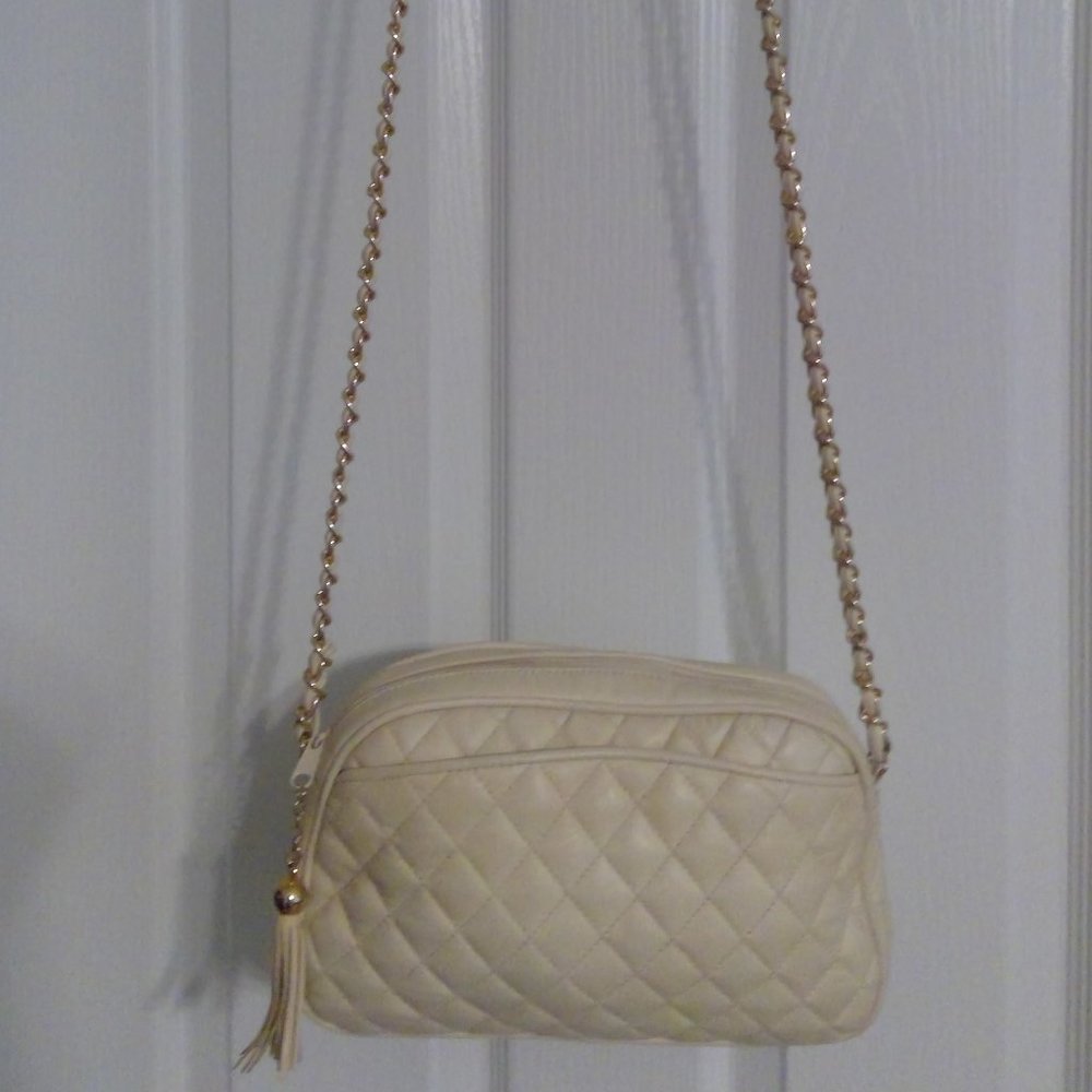 Genuine leather, bone/off white purse